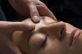 Bowen Treatment, Bowen Therapy, Bowen Stockport, Hilary Farrer
