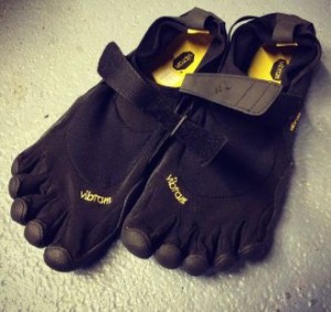 footwear, vibrams, mens KSO